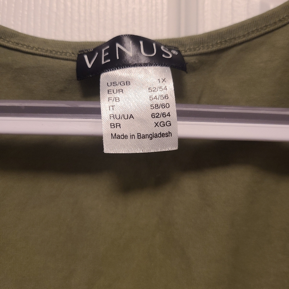 Venus Tank Top Size 1X